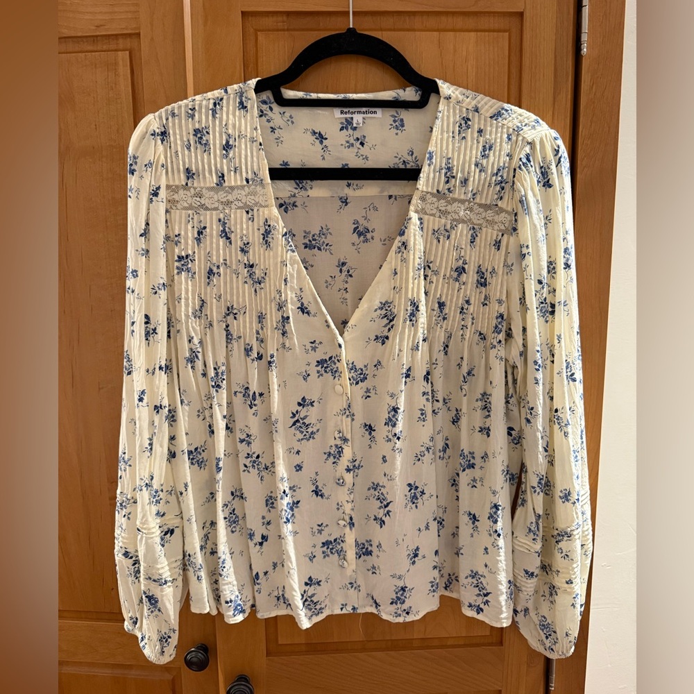 Reformation Cream and Blue Floral Women's Top